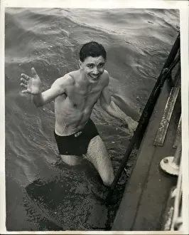 Jansen: Nick Jansen, escapologist, after stunt in River Thames