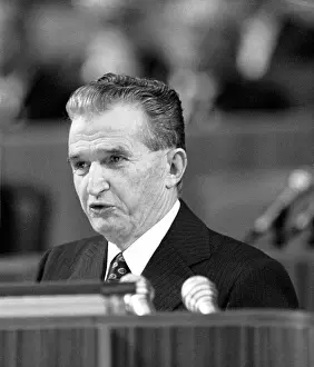 Romanian: Nicolae Ceausescu, 1987