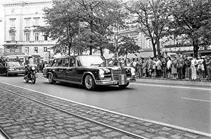 Nicolae: Nicolae Ceausescu in Austria