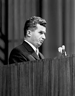 Nicolae: Nicolae Ceausescu visits USSR