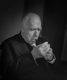 Understanding: Niels Bohr - Danish theoretical physicist