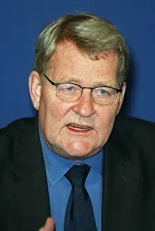 Helveg: Niels Helveg Petersen