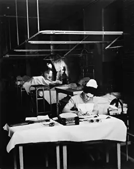 Hosp: NIGHT NURSE/GUY'S HOSP