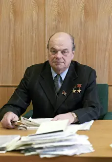 Educator: Nikolai Basov, 1985