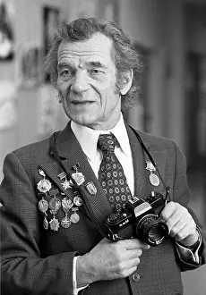 Sitnikov: Nikolai Sitnikov, 1990
