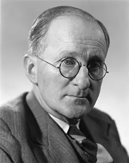 Robin Adler: Nikolaus Pevsner