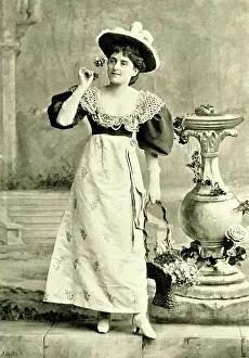 Footlight: Nina Cadiz in Bo Peep