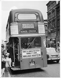 Routemaster: NO.73 ROUTEMASTER BUS