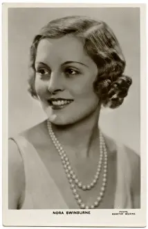Nora: Nora Swinburne