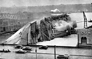Tonnes: The Normandie, the largest liner in the world