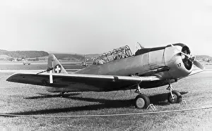 Dubendorf: North American T-6 Harvard