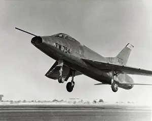 Xb 70: North American YF-100A Super Sabre