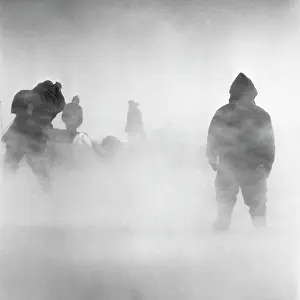 Drifting: North Pole-12 Soviet drifting ice station