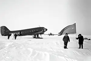 Tents: North Pole-3 drifting ice station, 1954