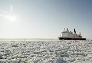 Icebreaker: Northern Sea Route