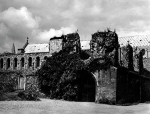 1096: NORWICH CLOISTERS