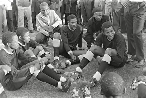 Swells: November 1969 - Kaizer Motaung is the backbone of his