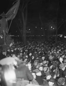 Nomination: NS-supporters in Berlin, 1933