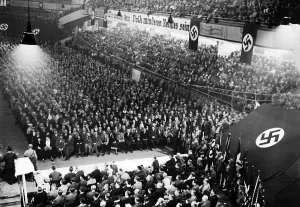 Inferior: NSDAP election rally, 1933