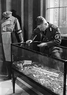 Opponent: NSDAP exhibition in the Berlin town hall, 1933