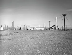 Reactors: nuclear reactors - World War II - Manhattan project