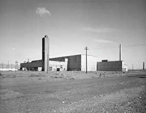 Reactors: nuclear reactors - World War II - Manhattan project