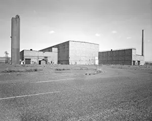 Reactors: nuclear reactors - World War II - Manhattan project