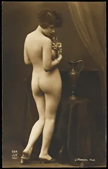 NUDE/BACK VIEW/POSTCARD