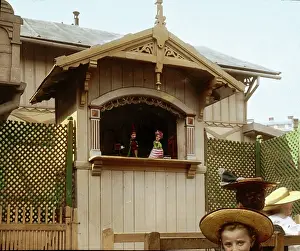 Volksprater: One of the numerous Punch and Judy shows