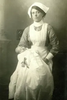 Infants: Nurse with baby