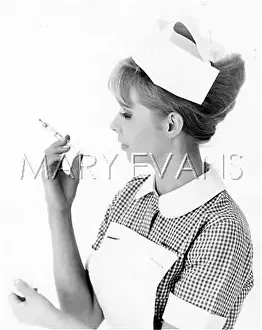 Vaccinate: NURSE WITH SYRINGE