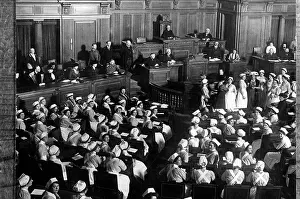Brooches: Nurses are awarded with brooches, 1914