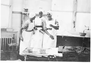 Surgical: Nurses in an operating theatre