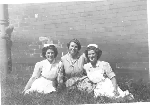 Mufti: Two nurses and woman in mufti