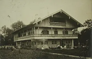 Farmhouses: Nussdorf. Farmhouse in Tyrolean style. About