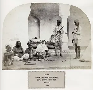 Nuts: Nuts, jugglers and accrobats, India