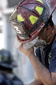 Qaeda: NYC Fireman takes a break during the rescue operations