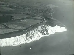 Beachy: O E Simmonds aerial view of Beachy Head