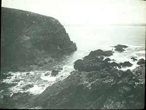Simmonds: O E Simmonds aerial view of Tregudda Cliffs near Padstow