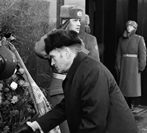 Fischer: O. Fischer visits USSR