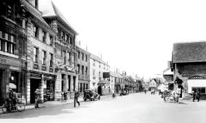 Oakham: Oakham, High Street 1932