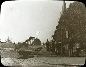 Oaklands: Oaklands Road