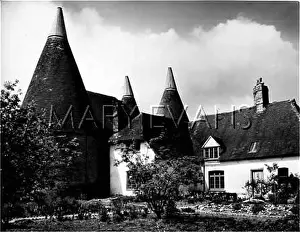 Sittingbourne: OAST HOUSE