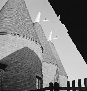 Oast: Oast Houses