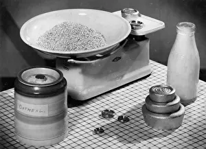Proportion: OATMEAL ON SCALES