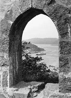 Mccaigs: OBAN ARCHWAY