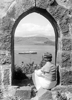 Thorugh: OBAN HARBOUR