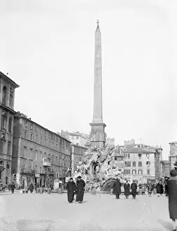 Navona: OBELISK IN ROME