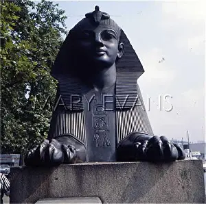 Sphynx: OBELISK SPHYNX
