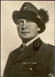 Oberst: Oberst Hermann Goering